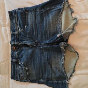 American Eagle Hi Rise Shortie